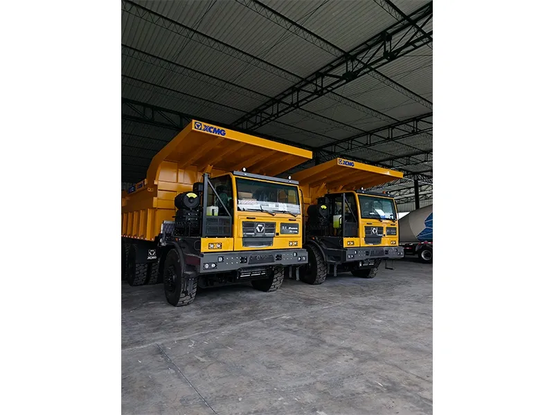 Самосвал XGA110 с грузоподъемностью 75 тонн для тяжелых пород 1