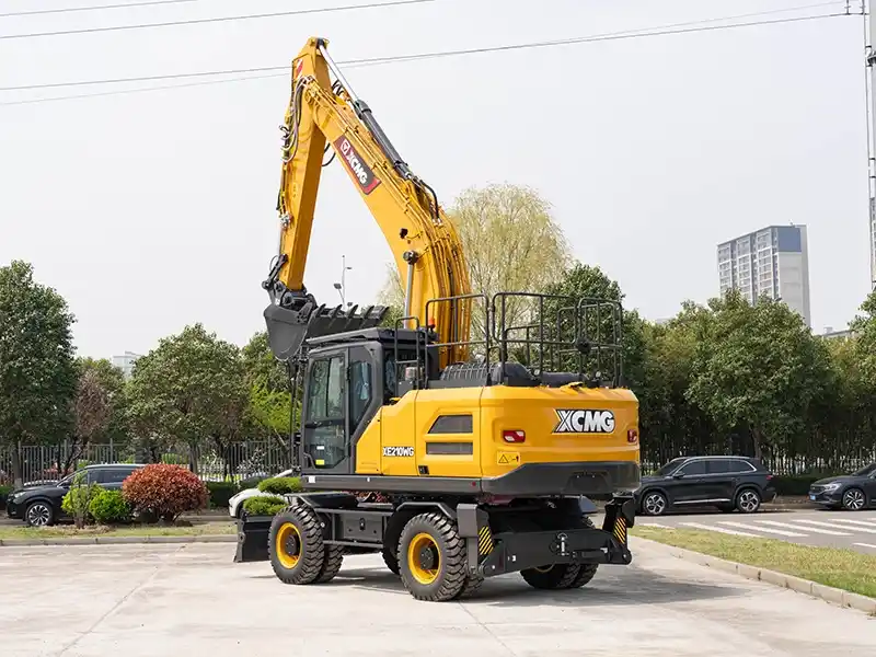 Колесный экскаватор XCMG XE210WG - оф. изображение от представителя в РФ 6