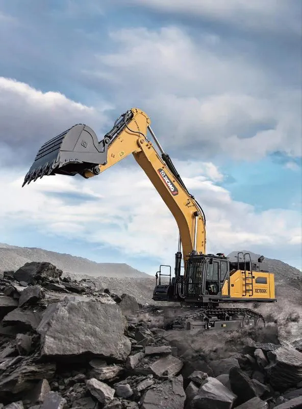 Гусеничный карьерный гидравлический экскаватор XCMG XE700GK - фотография от производителя 1