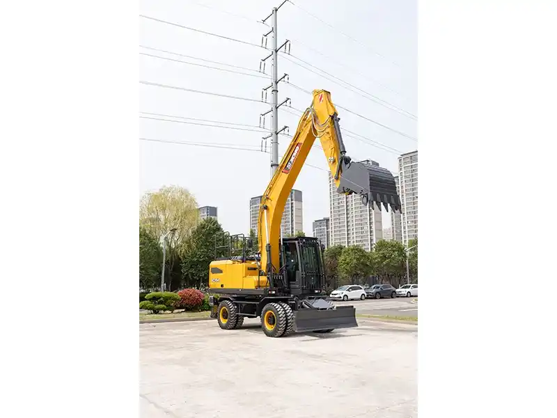Колесный экскаватор XCMG XE210WG - оф. изображение от представителя в РФ 18